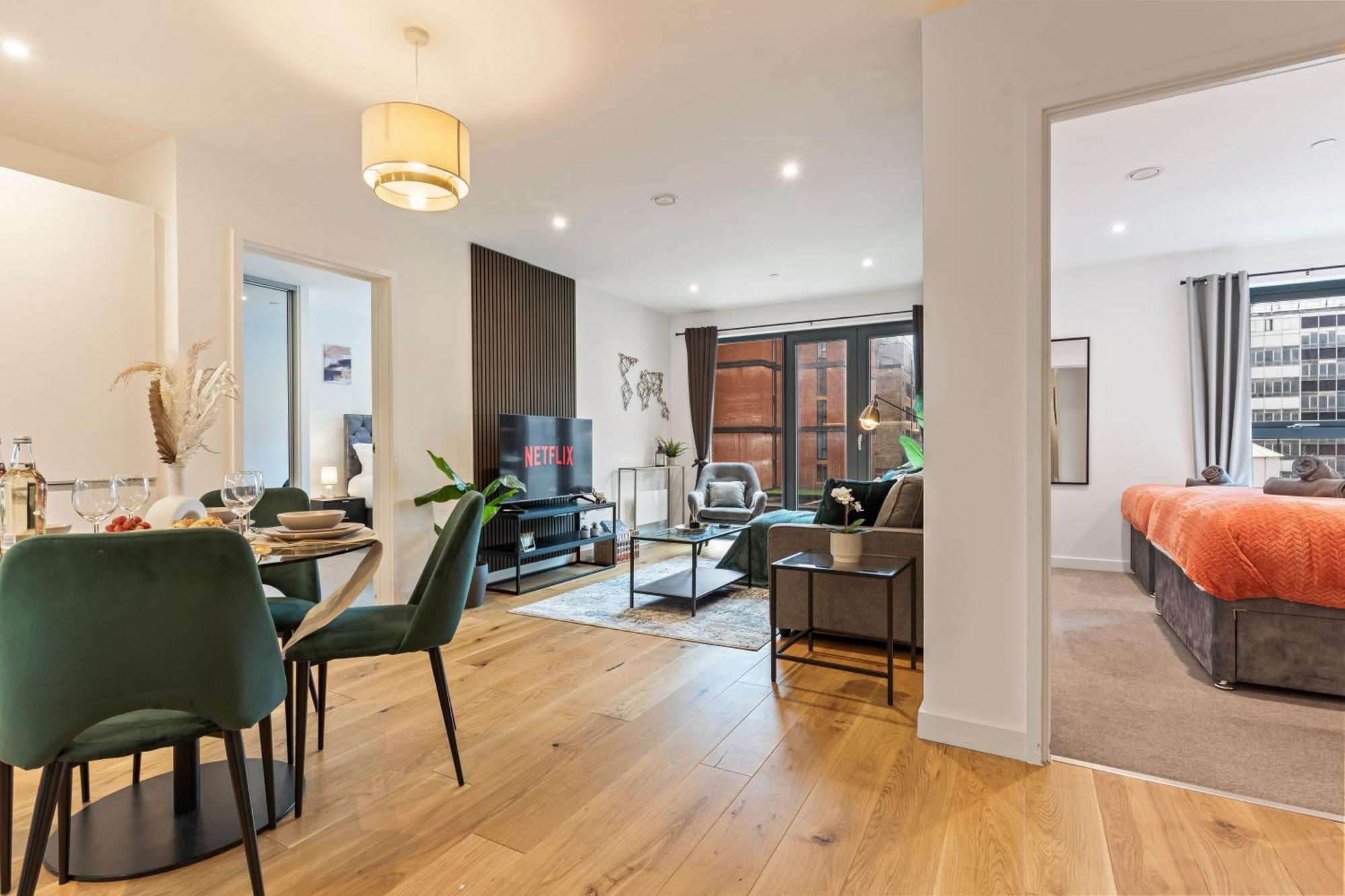 Shanti Suite - 2Bed 2Bath City Centre - Wifi - Netflix- Parking- Modern- Perfect For Family, Contractors, Leisure, Business By Shanti Nights Birmingham Luaran gambar